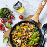 Légumes sautés à la sauce aigre-douce au wok